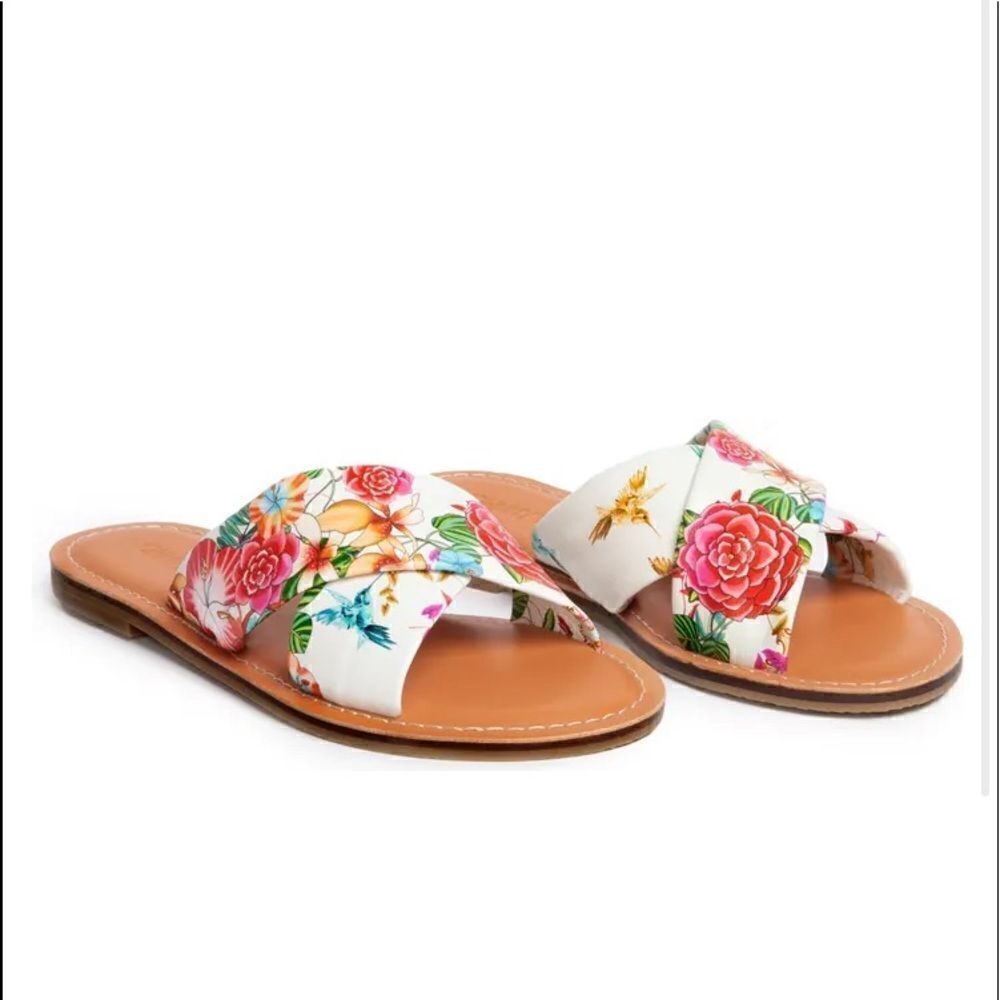 🌸HP🌸Johnny Was “Andra” Sandal! - Picture 2 of 9